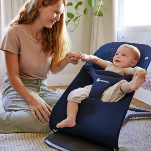 Transat bébé évolutif Evolve 3-en-1 "Bleu Nuit" Ergobaby