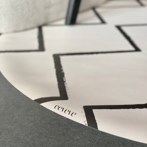 Tapis de protection de sol bébé en vinyl Beni "Ecru" Eeveve