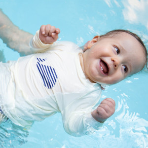 T-Shirt bébé bain anti-UV  "Marin" Hamac