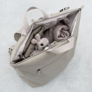 Sac à langer à dos en PET recyclé "Beige" Done by Deer
