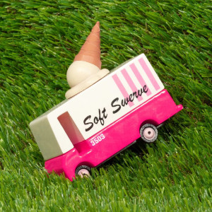 Voiture en bois vintage "Van Ice Cream" pour enfant Candylab Toys