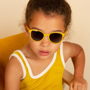 Lunettes de soleil enfant (2-4 ans) Wazz "Jaune moutarde" kietla