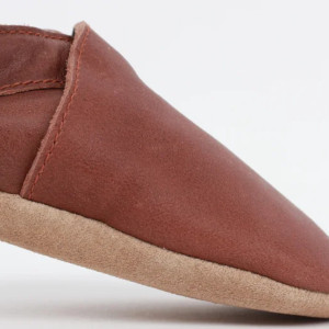 Chaussons bébé en cuir Soft Sole Classic "Toffee" Bobux