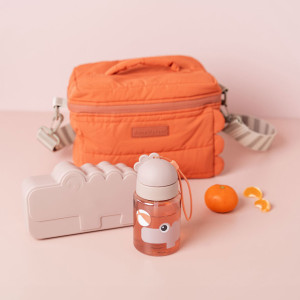 Sac isotherme matelassé en PET recyclé "Croco Corail" Done by Deer