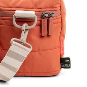 Sac isotherme matelassé en PET recyclé "Croco Corail" Done by Deer
