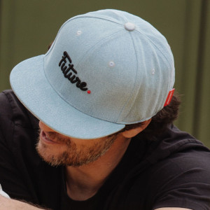 Casquette Edition Limitée "Jean Future" (Papa) Hello Hossy