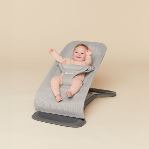 Transat bébé évolutif Evolve 3-en-1 Mesh "Gris Clair" Ergobaby