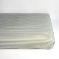 Drap housse 70x140 en percale de coton bio "Rayé Tilleul"