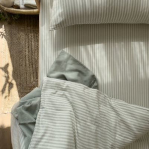 Drap housse 70x140 en percale de coton bio "Rayure Tilleul" Kadolis