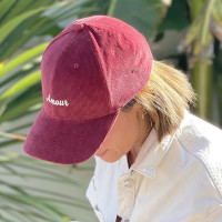 Casquette en velours côtelé Colette "Amour" (Maman)