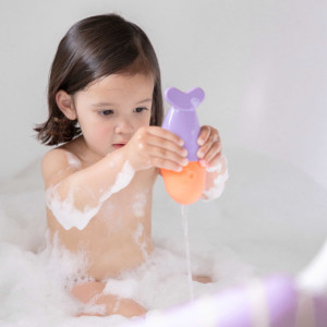 Jouet de bain arroseur en silicone Squeezi "Baleine" (12 mois et +) Quut