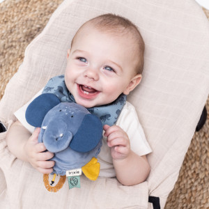 Balle hochet en coton bio "Mrs Elephant" Trixie