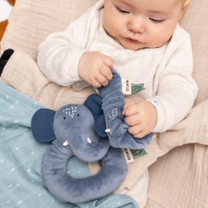 Hochet en coton bio "Mrs Elephant" Trixie