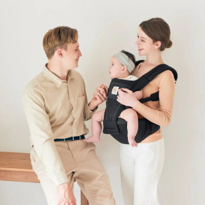 Porte-bébé Alta Hip Seat "Noir Onyx" Ergobaby