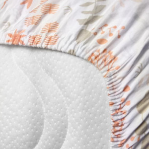 Drap housse 60x120 en Coton Bio "Yukari Douceur Corail" Kadolis