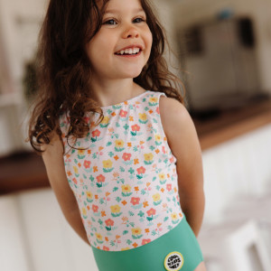 Maillot de bain fille anti-UV 1 pièce "Clover Berry" Hello Hossy