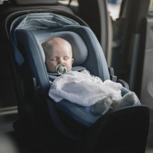 Siège auto Maple "Mid Blue" (0-12 mois)