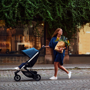 Poussette Spring "Aluminum / Majolica Blue" Thule