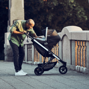 Poussette Spring "Aluminum / Majolica Blue" Thule