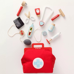 Ma malette de docteur en bois (3 ans et +) Le Toy Van