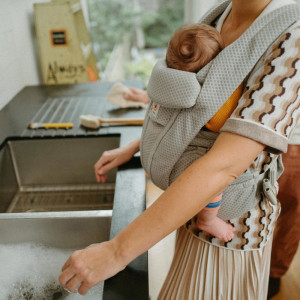 Porte-bébé Omni Deluxe Mesh "Gris Perle" Ergobaby