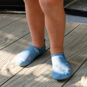 Chaussures de plage bébé anti-UV "Shark" Fresk