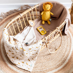 1 maxi-lange en mousseline de coton bio "Lively Lion" (110x110 cm) Trixie