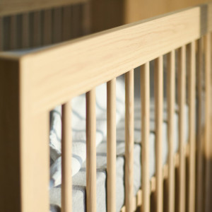 Lit bébé évolutif 70x140 en bois "Nordica Naturel" Childhome