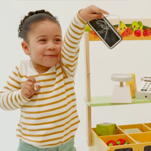 Marchande en bois "Farm Market" (3-6 ans) Janod