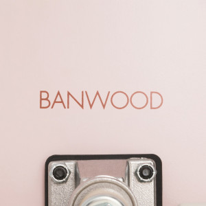 Skateboard en bois enfant "Rose" (3-8 ans) Banwood