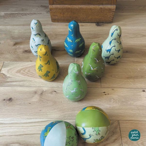 Jeu de quilles "Les Dinosaures" (1 an et +) Maison Petit Jour