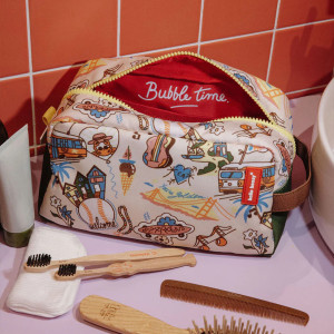 Trousse de toilette enfant en PET recyclé "San Francisco"