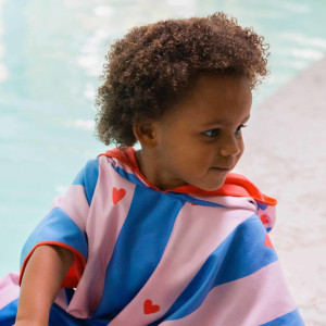 Poncho de plage microfibre enfant "Cerise" (1-6 ans) Quut