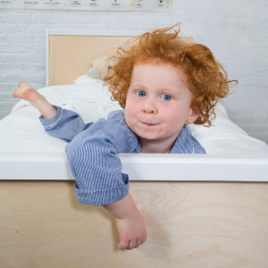 Lit enfant junior 90x200 en bois Sparrow "Bouleau" Oeuf NYC