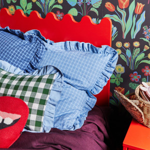Lit junior 90x200 en bois Moss "Rouge" Oeuf NYC