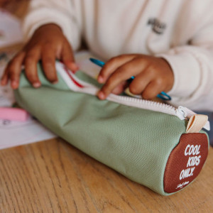 Trousse à crayons enfant "Mini Pistache"  Hello Hossy