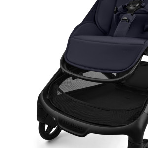 Poussette Bugaboo Butterfly 2 "Deep Indigo"
