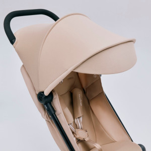 Poussette Agis "Almond Beige" cybex