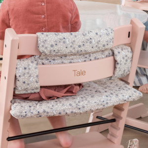  Chaise Haute évolutive en bois de hêtre Tripp Trapp "Rose Serein" Stokke