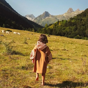 Poncho de pluie Long "Damier Marron" (enfant) Poule Party