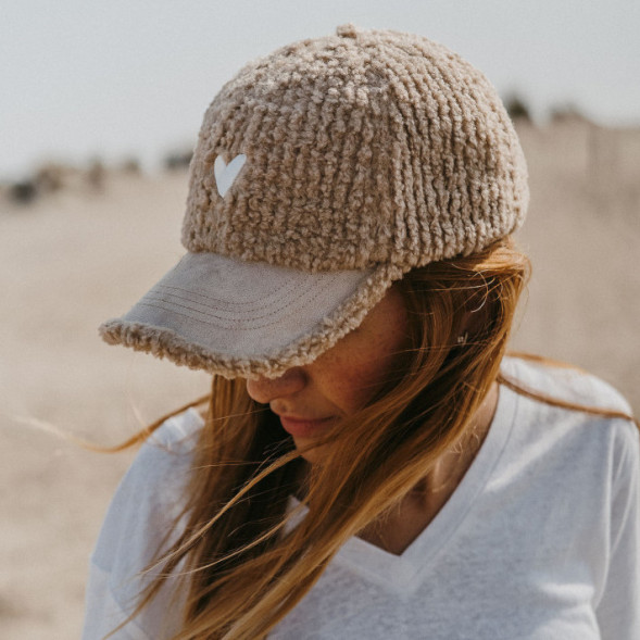 Casquette maman "Love Beige"