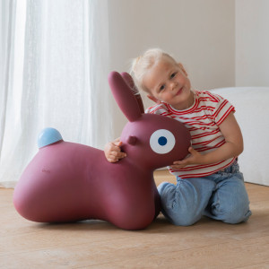 Animal sauteur Hoppi Lapin "Bordeaux" (2-7 ans) Quut