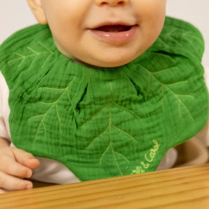 Bavoir bébé en coton bio "Kendall le Kale" Oli & Carol