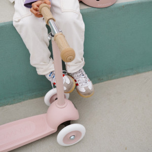 Trottinette 3 roues Eco "Fade Pink" (3-7 ans)