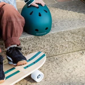 Skateboard en bois enfant "Vert" (3-10 ans) Banwood