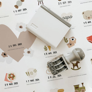 Affiche "Mes premières fois - Ourson" avec tampon & encrier Les Petites Dates