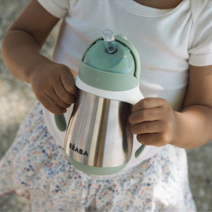 Tasse d'apprentissage à paille anti-fuite en inox "Vert Sauge" (250ml) Beaba