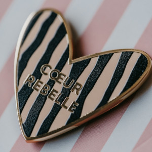 Pin's "Coeur Rebelle" Zakuw