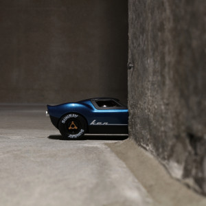 Voiture Mini Ken Cash "Bleu/Blanc"  (17,40cm) Playforever