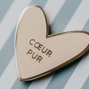 Pin's "Coeur Pure" Zakuw